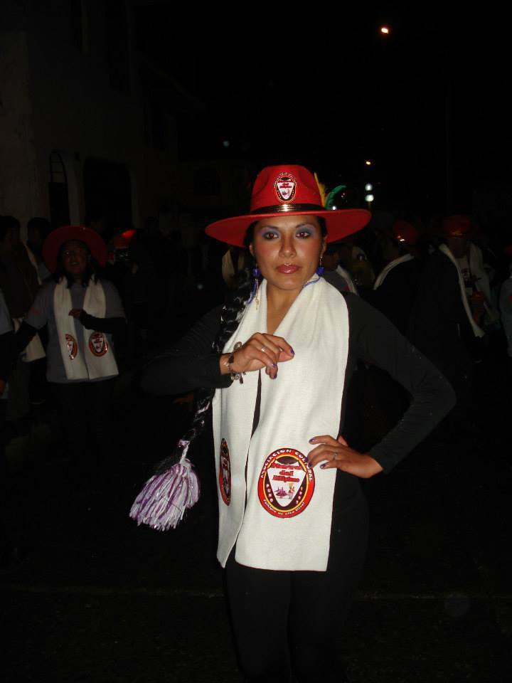 Accesorios de morenada para mujeres